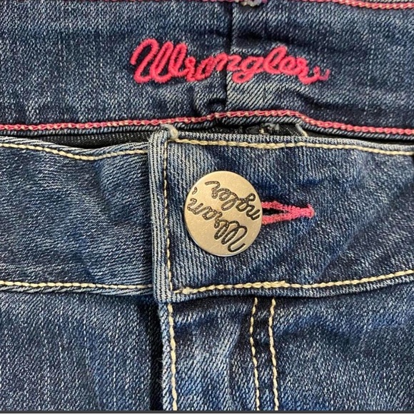 Wrangler Women's Flare Jeans in Deep Blue - Picture 2 of 4